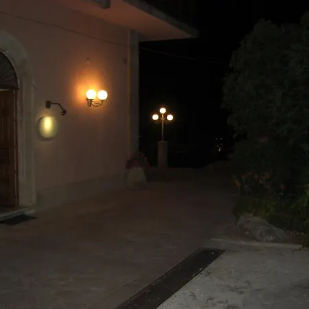 Szálloda Nobile Chiaramonte Gulfi