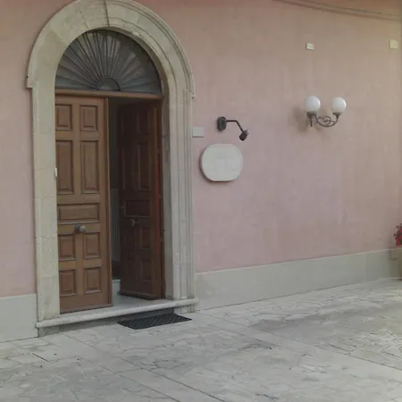 Szálloda Nobile Chiaramonte Gulfi